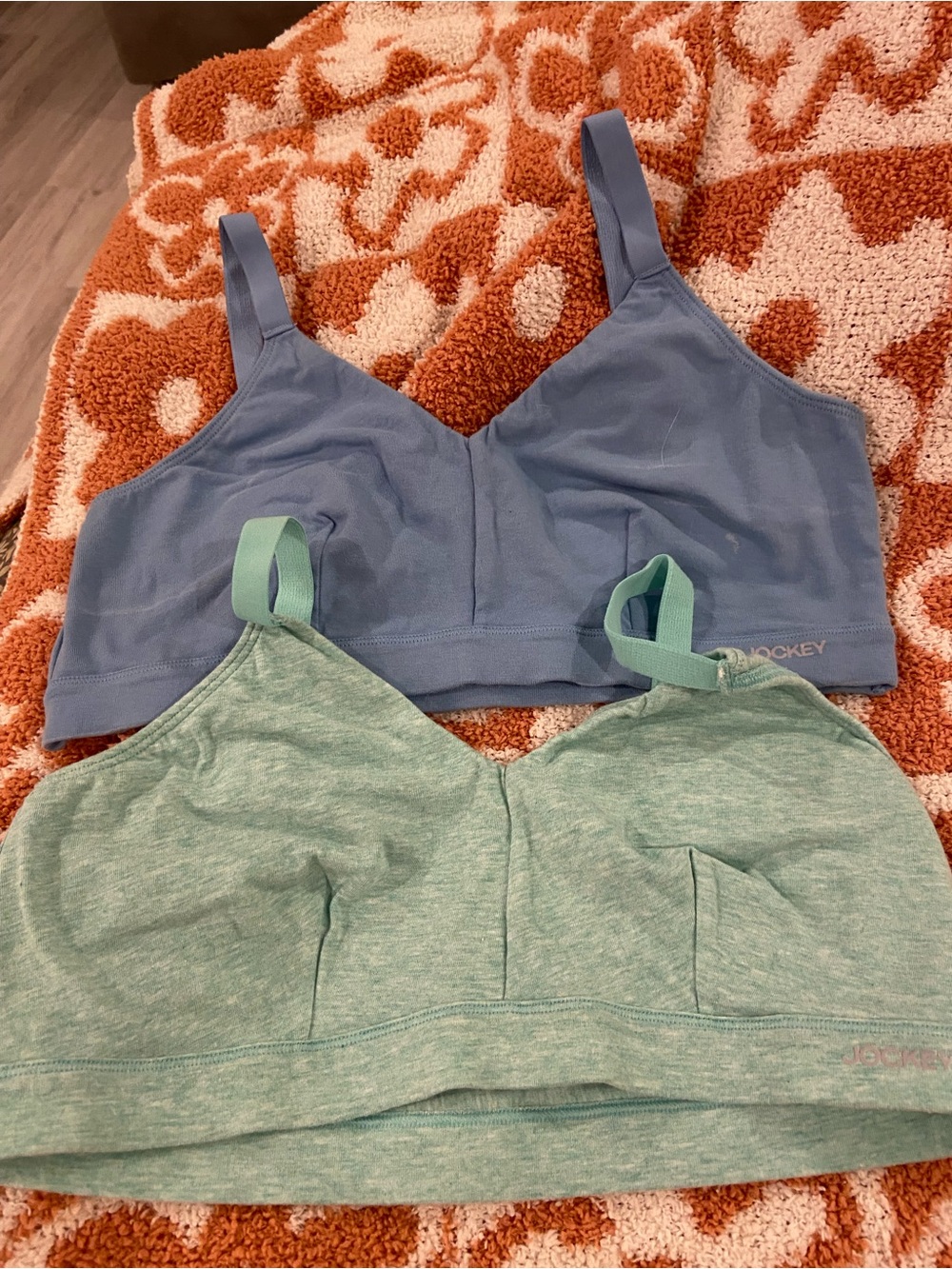 Jockey Wireless Bralettes in Blue and Mint XL. Blue is NWOT. Green is like new.